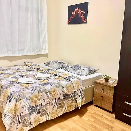One Bedroom Close To Taksim Square